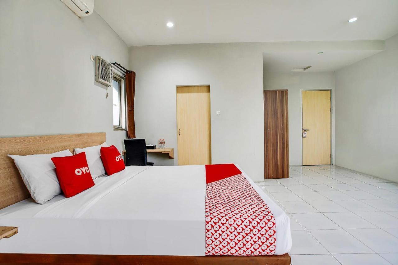Reddoorz @ Pelajar Pejuang 3 Hotel Bandung Buitenkant foto
