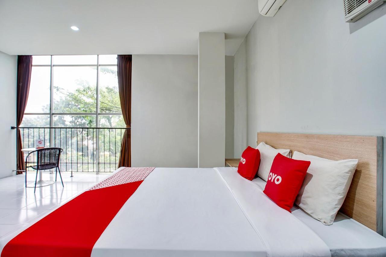 Reddoorz @ Pelajar Pejuang 3 Hotel Bandung Buitenkant foto
