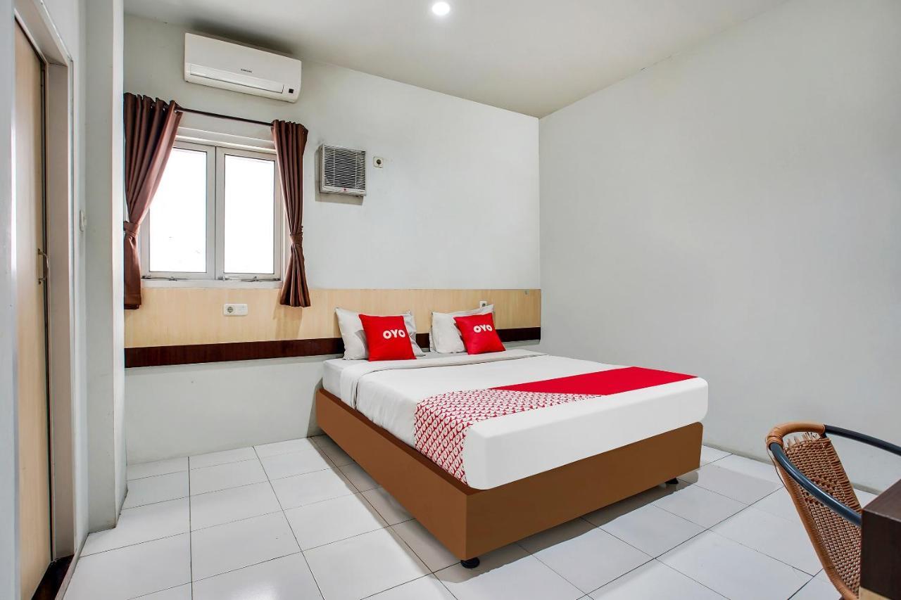 Reddoorz @ Pelajar Pejuang 3 Hotel Bandung Buitenkant foto